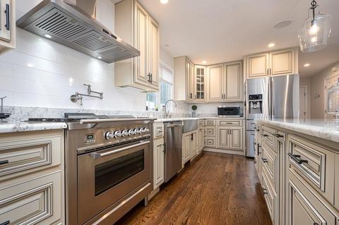 9 Mohican Ave, Mashpee, MA 02649 photo 13