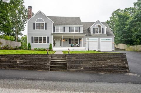 9 Mohican Ave, Mashpee, MA 02649 photo 3