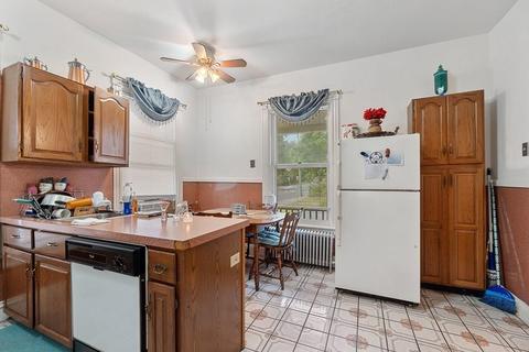 17 W Main St, Millers Falls, MA 01349 photo 3