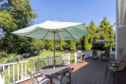 6 Anna Dr, Danvers, MA 01923 photo 3