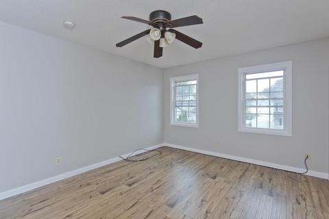 23 Martha St, Springfield, MA 01151 photo 10