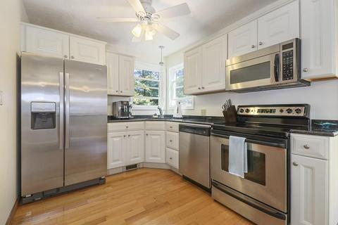 2 Samoset Rd, Mashpee, MA 02649 photo 12