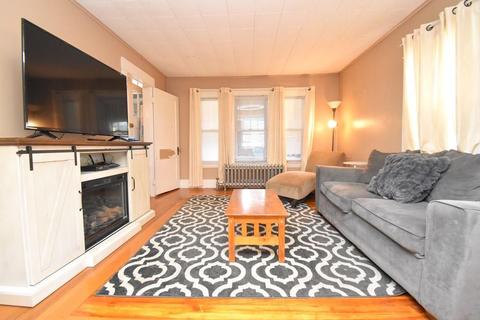 56 Austin St, Chicopee, MA 01013 photo 2