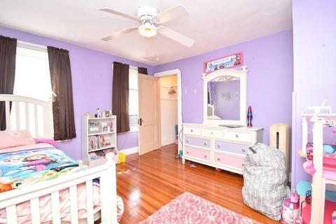 56 Austin St, Chicopee, MA 01013 photo 32