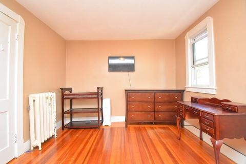 56 Austin St, Chicopee, MA 01013 photo 23