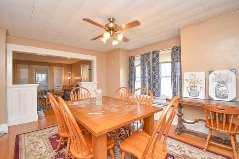56 Austin St, Chicopee, MA 01013 photo 9