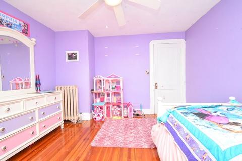 56 Austin St, Chicopee, MA 01013 photo 31