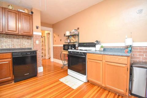 56 Austin St, Chicopee, MA 01013 photo 16