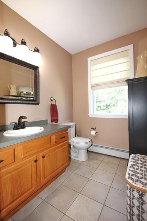 61 Ridgewood Rd, Worcester, MA 01606 photo 14