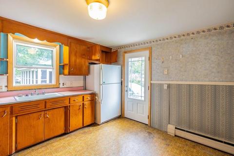 184 Leopold St, Springfield, MA 01119 photo 13