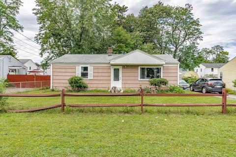 184 Leopold St, Springfield, MA 01119 photo 1
