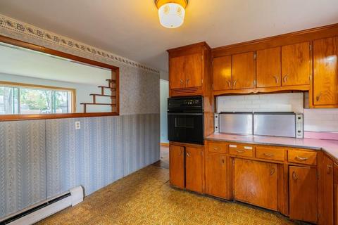 184 Leopold St, Springfield, MA 01119 photo 14