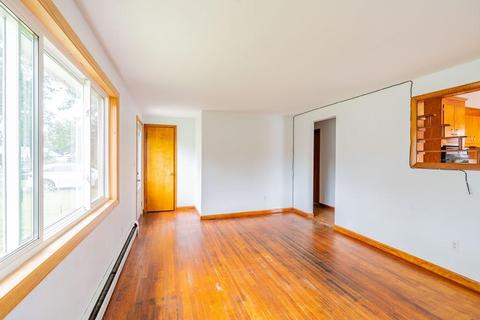 184 Leopold St, Springfield, MA 01119 photo 10