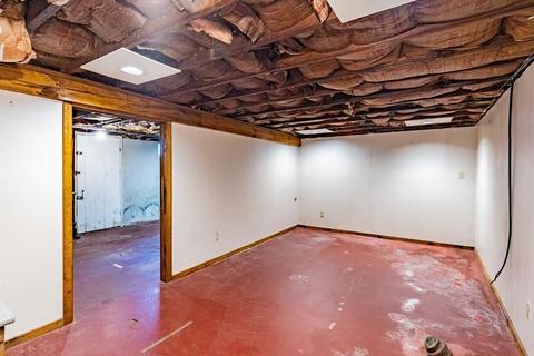 184 Leopold St, Springfield, MA 01119 photo 24