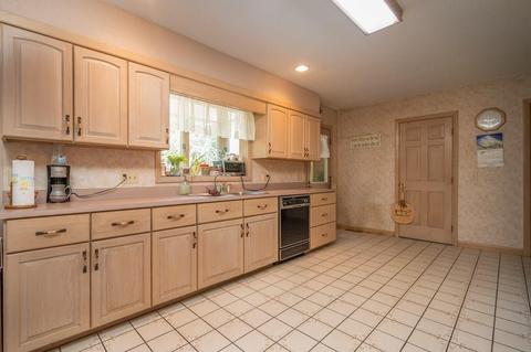 22 Old Poor Farm Rd, Ware, MA 01082 photo 11
