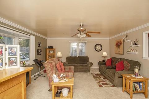 141 Melrose St, Fall River, MA 02723 photo 17
