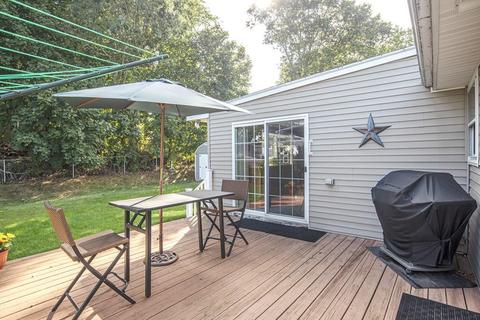 141 Melrose St, Fall River, MA 02723 photo 10