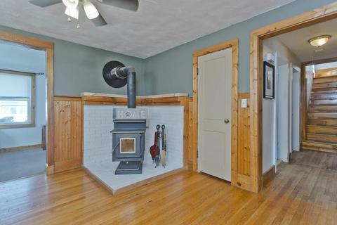70 Powell Ave, Springfield, MA 01118 photo 14
