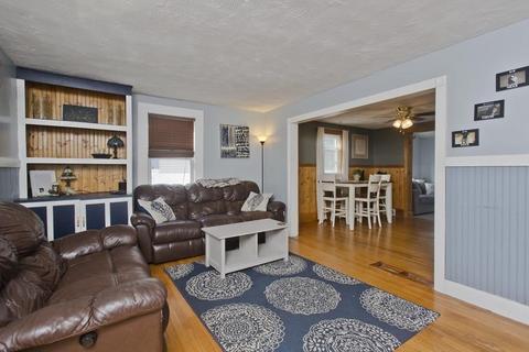 70 Powell Ave, Springfield, MA 01118 photo 9