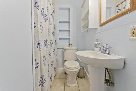 70 Powell Ave, Springfield, MA 01118 photo 16