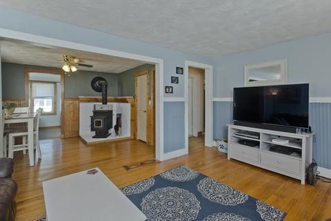70 Powell Ave, Springfield, MA 01118 photo 12