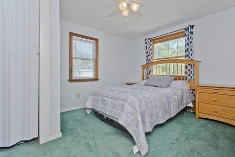 70 Powell Ave, Springfield, MA 01118 photo 24