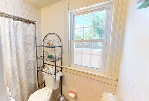 8 Waverly St, Everett, MA 02149 photo 10