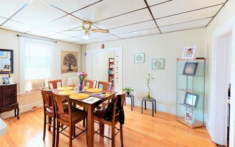 8 Waverly St, Everett, MA 02149 photo 5