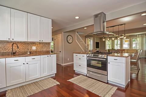18 Curtis Rd, Natick, MA 01760 photo 5