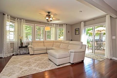 18 Curtis Rd, Natick, MA 01760 photo 13