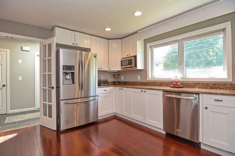 18 Curtis Rd, Natick, MA 01760 photo 6