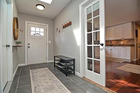 18 Curtis Rd, Natick, MA 01760 photo 3