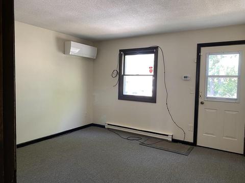 218 Centre St, Springfield, MA 01151 photo 11
