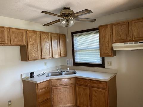 218 Centre St, Springfield, MA 01151 photo 19