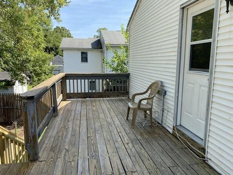 218 Centre St, Springfield, MA 01151 photo 9