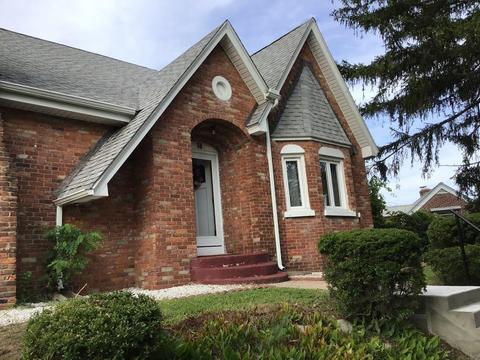 56 Kazbeck St, Springfield, MA 01151 photo 4