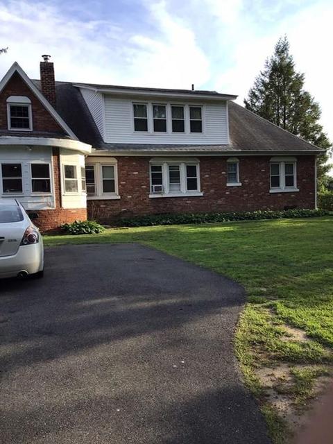 56 Kazbeck St, Springfield, MA 01151 photo 5
