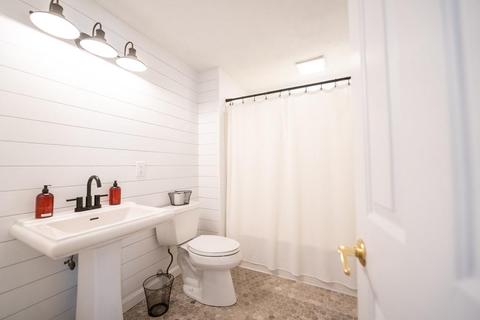 2 Summer St, Wareham, MA 02571 photo 17