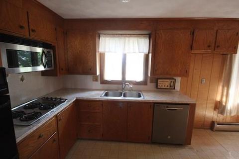 87 Lebaron St, Fall River, MA 02720 photo 6