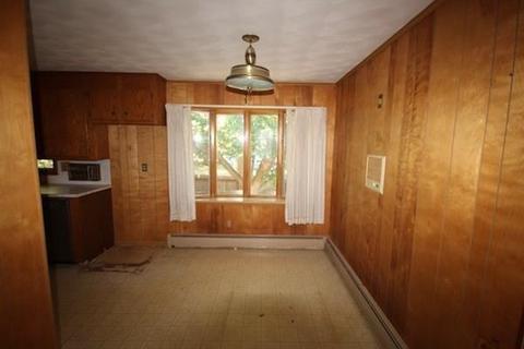 87 Lebaron St, Fall River, MA 02720 photo 3