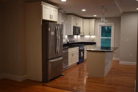 51 Myrtle Ave, Webster, MA 01570 photo 9