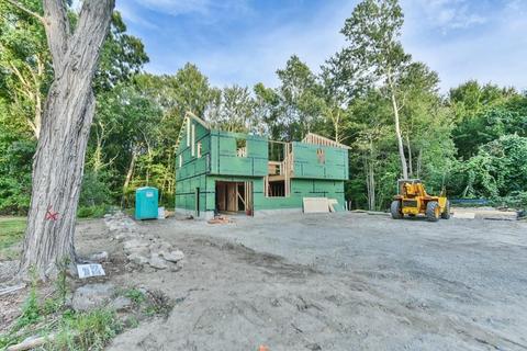 891 School St, Webster, MA 01570 photo 2