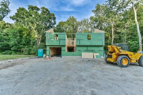 891 School St, Webster, MA 01570 photo 3