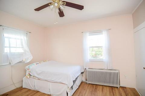 12 Mason St, Gloucester, MA 01930 photo 18