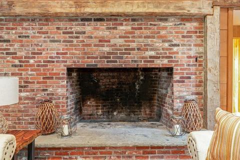 545 Common St, Dedham, MA 02026 photo 15