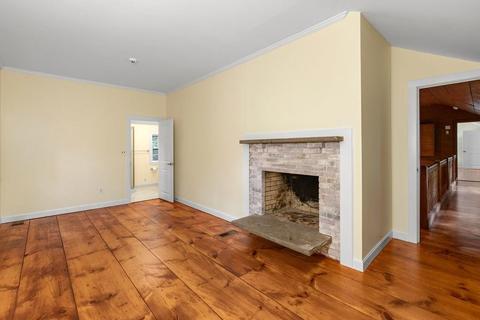 545 Common St, Dedham, MA 02026 photo 18