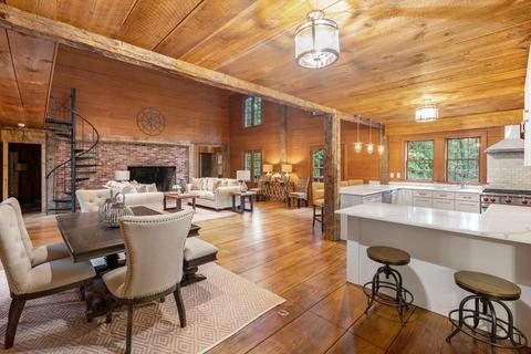 545 Common St, Dedham, MA 02026 photo 7