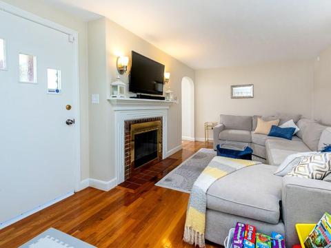 21 Thornton Rd, Worcester, MA 01606 photo 11