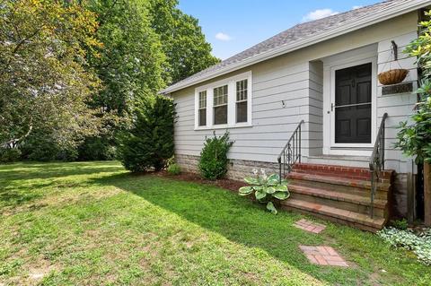 105 Herrick St, Beverly, MA 01915 photo 1