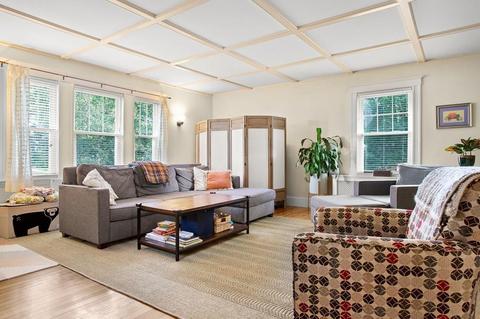 105 Herrick St, Beverly, MA 01915 photo 4